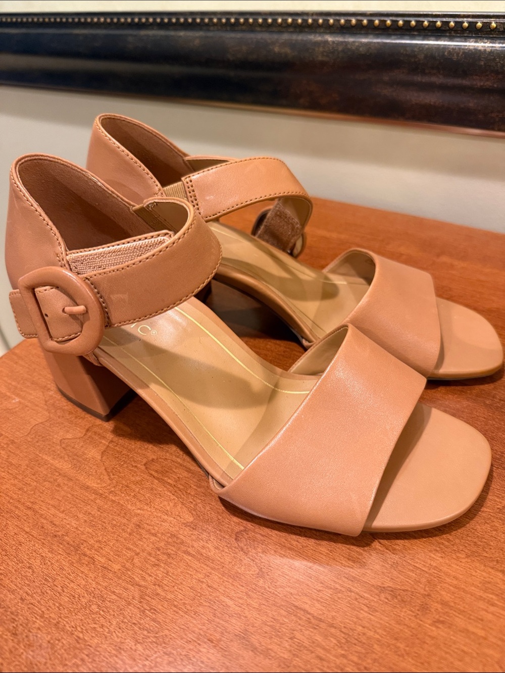 Vionic Block Heel Sandals in Tan
